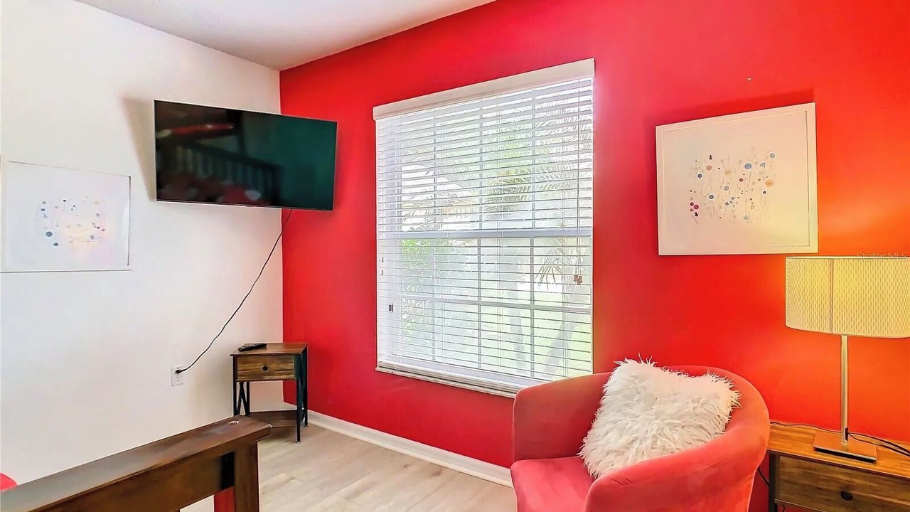 Photo of Livingroom in Bridgewater Crossing
