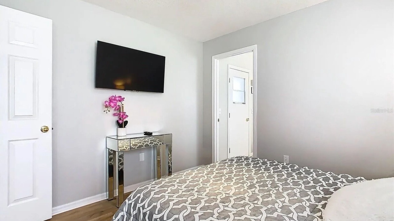 Photo of Bedroom in Bridgewater Crossing