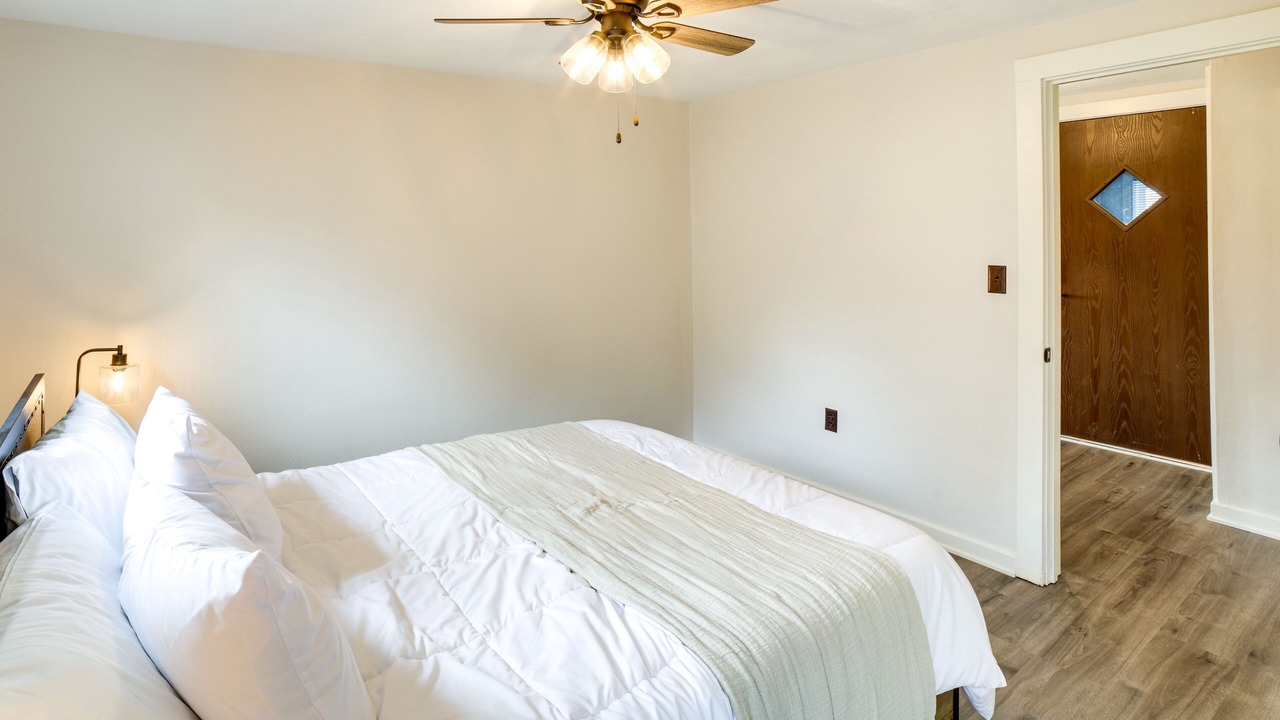 Photo of Bedroom in Columbia City