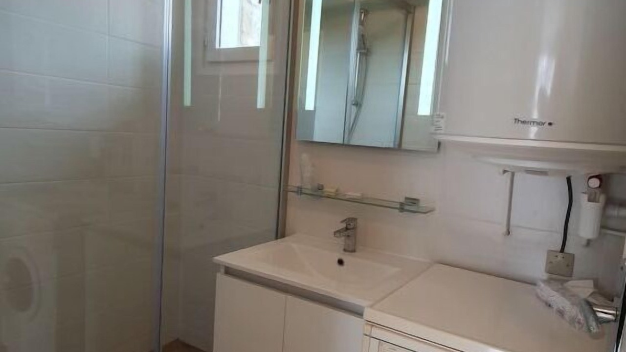 Photo of Bathroom in Saint-Jouan-des-Guerets