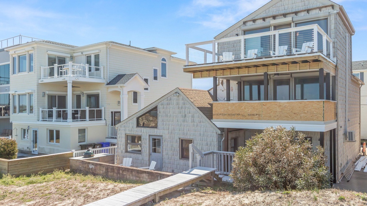 Photo of Outdoor in Chic's Beach