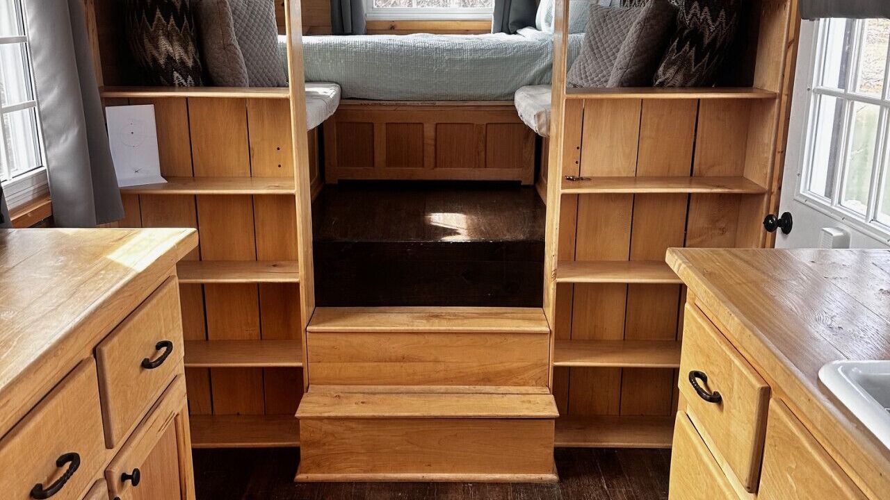 Photo of Bedroom in Mouth of Wilson