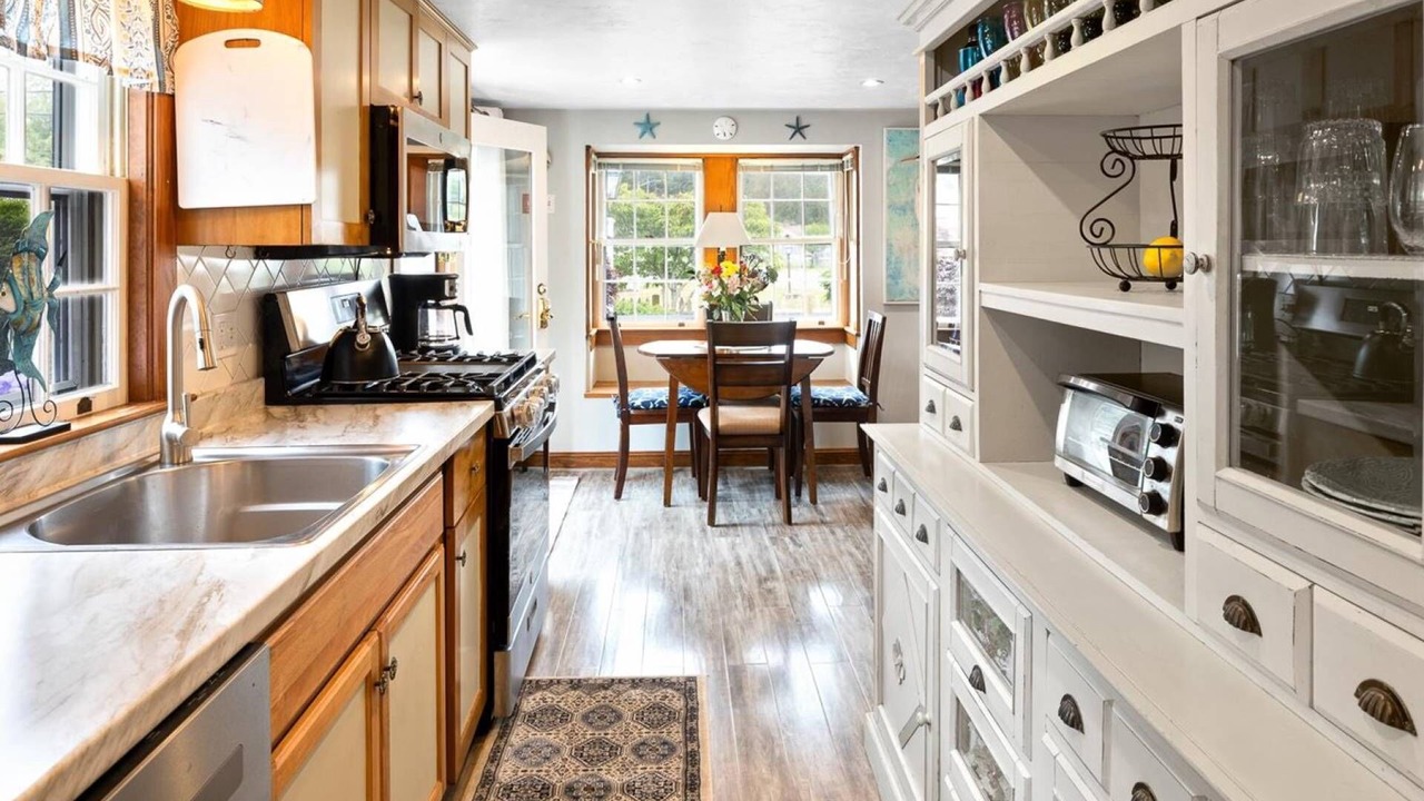 Photo of Kitchen in Wareham Center