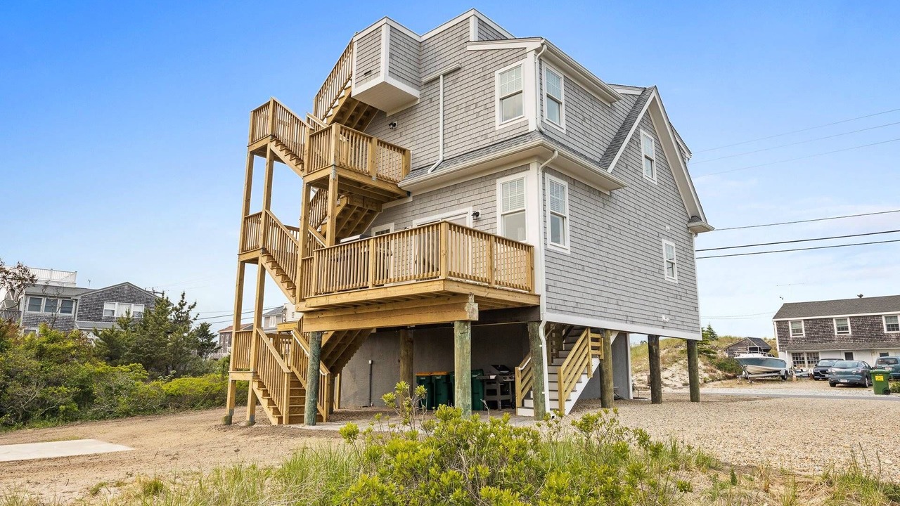 Photo of Others in Sagamore Beach