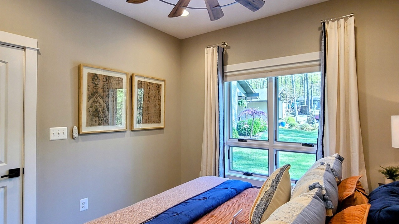 Photo of Bedroom in Leesburg