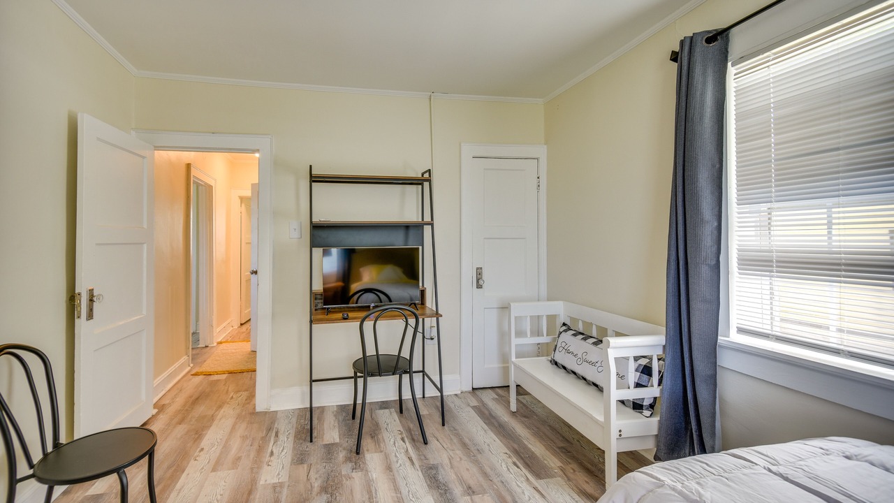 Photo of Bedroom in Newport News