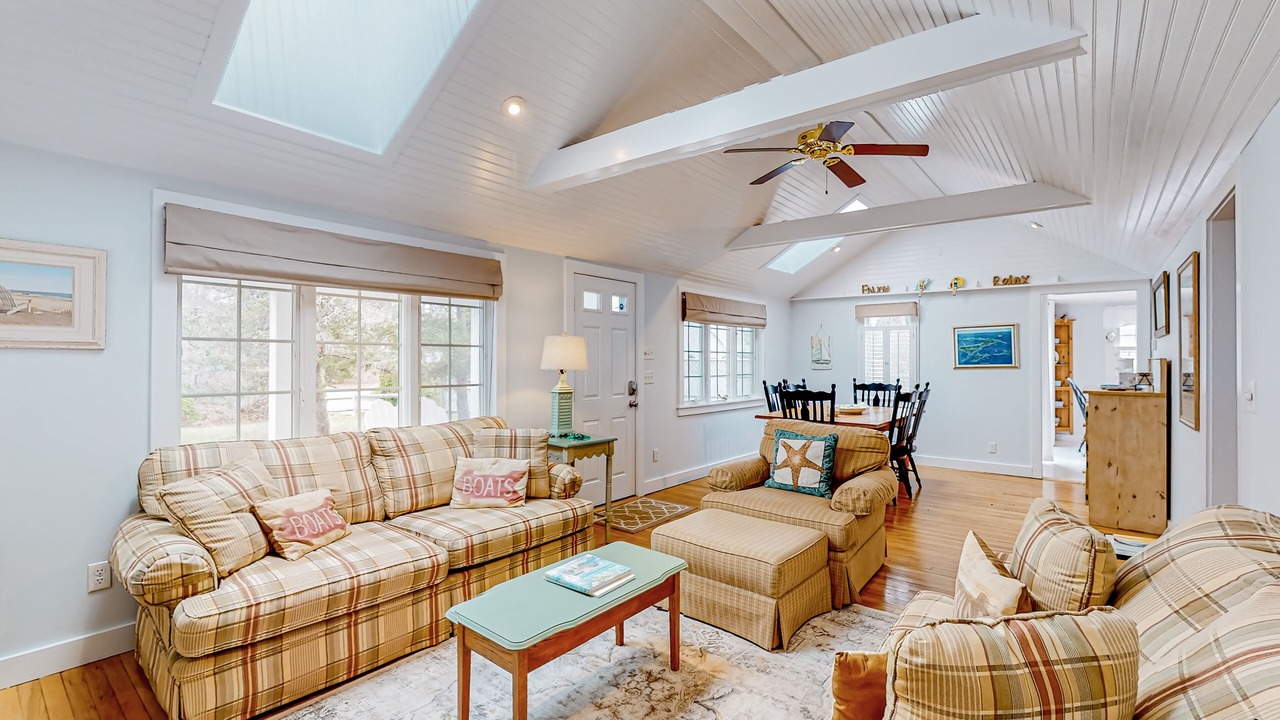 Photo of Livingroom in West Hyannisport