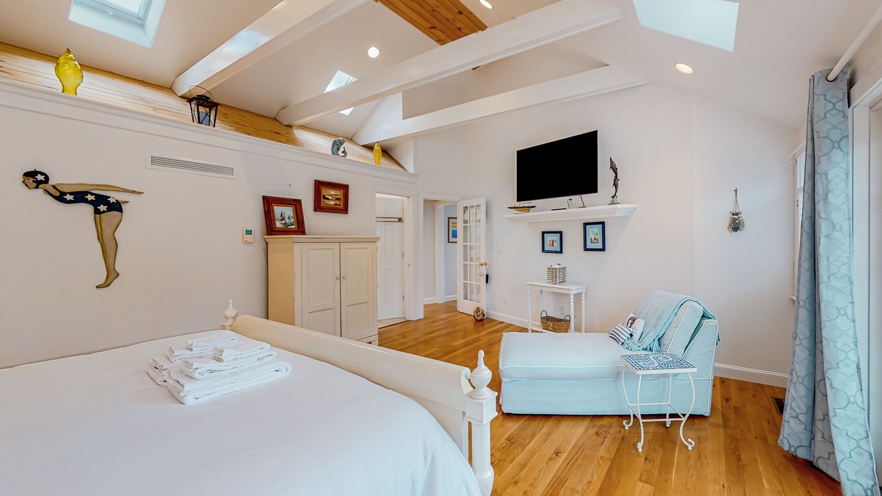 Photo of Bedroom in West Hyannisport