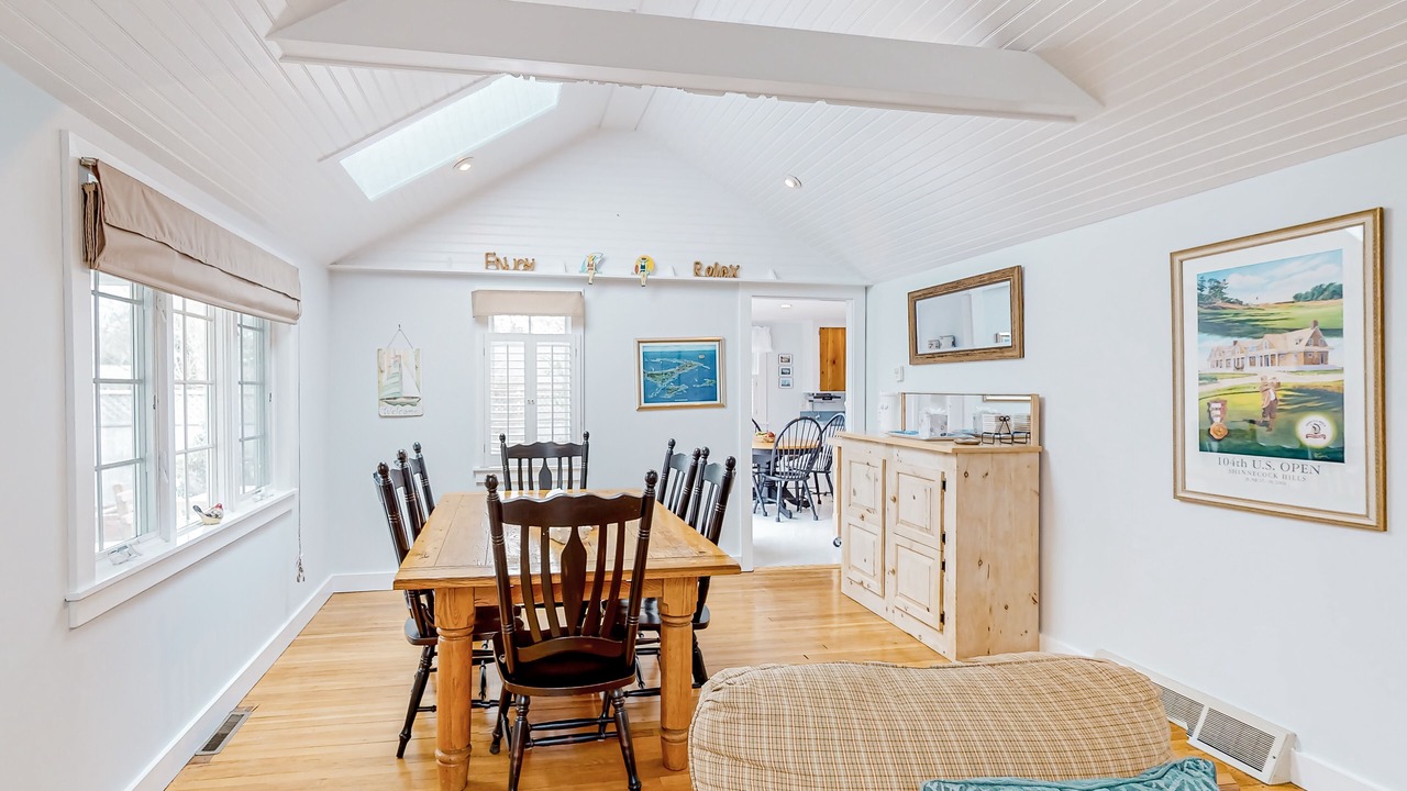 Photo of Others in West Hyannisport