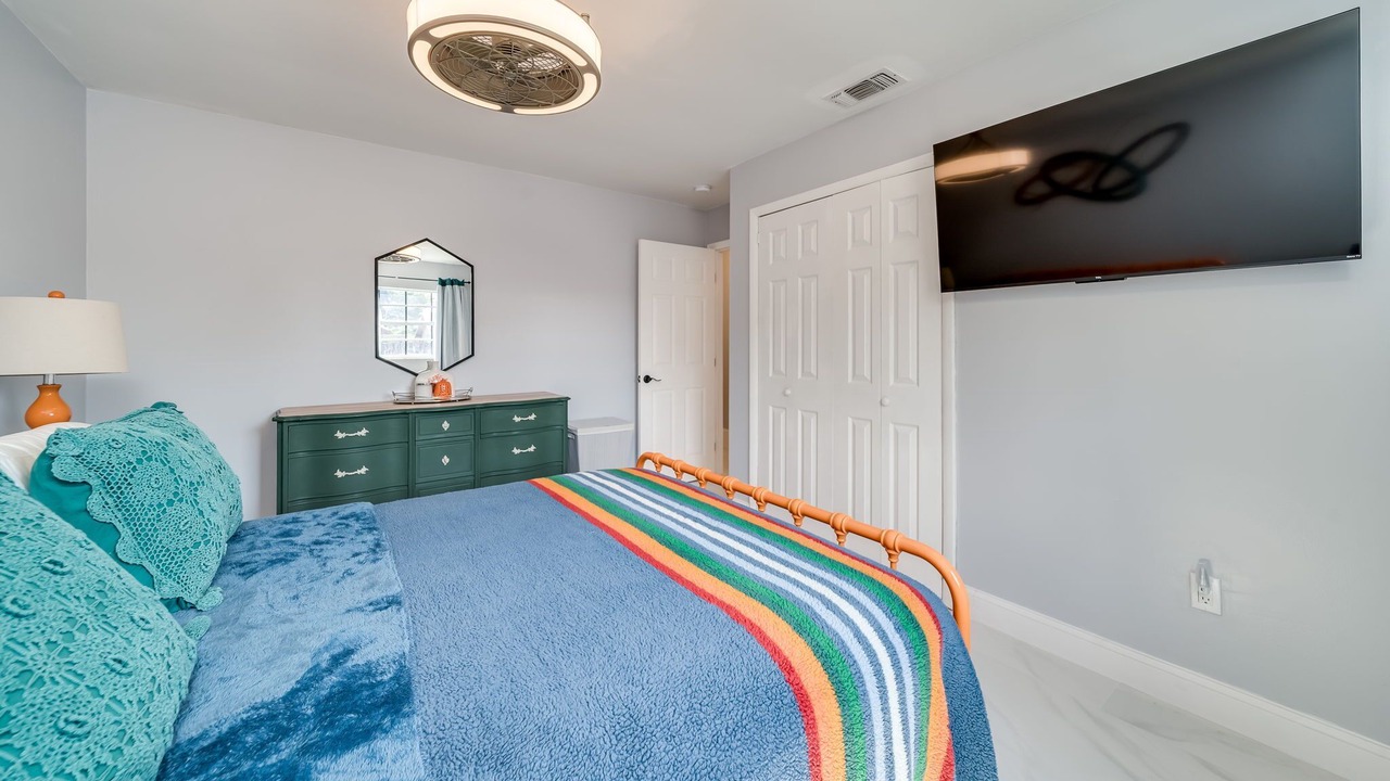 Photo of Bedroom in Sunrise