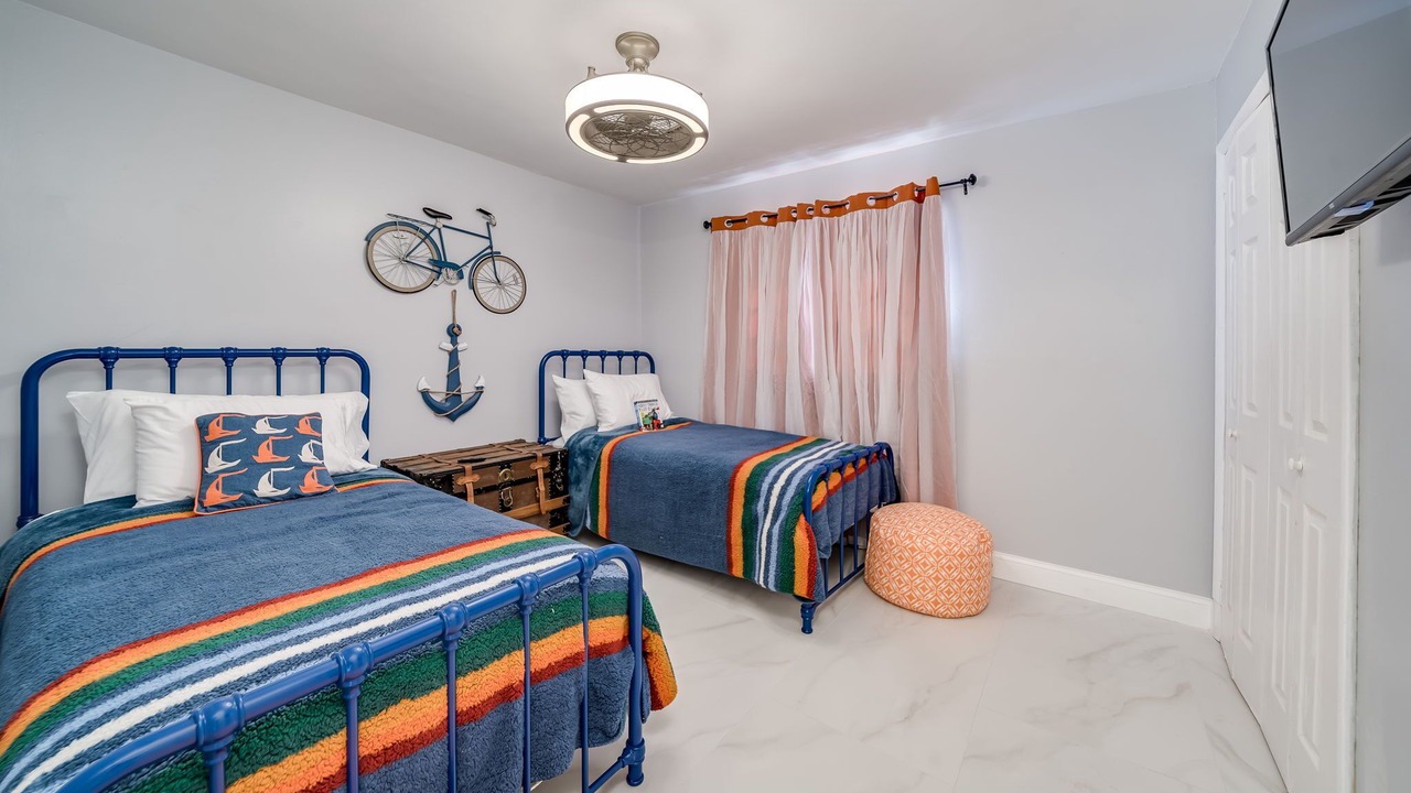 Photo of Bedroom in Sunrise