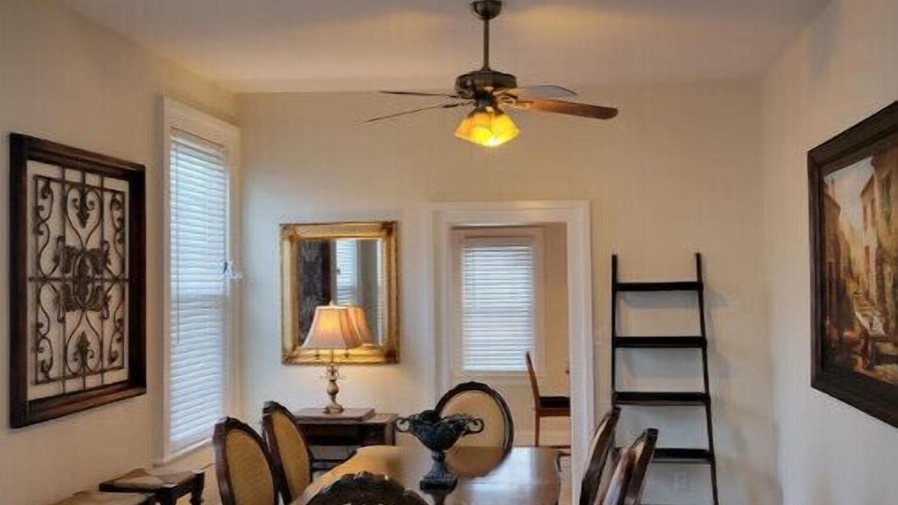 Photo of Bedroom in Near Northwest