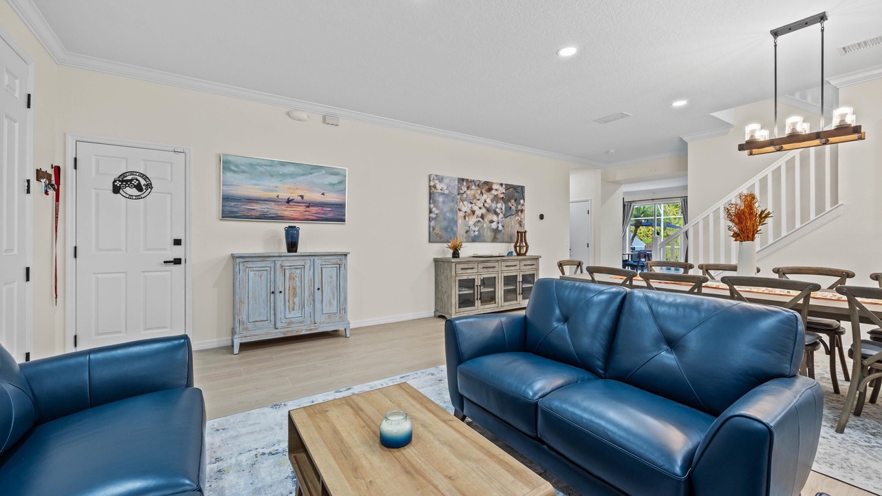 Photo of Livingroom in Windwood Bay