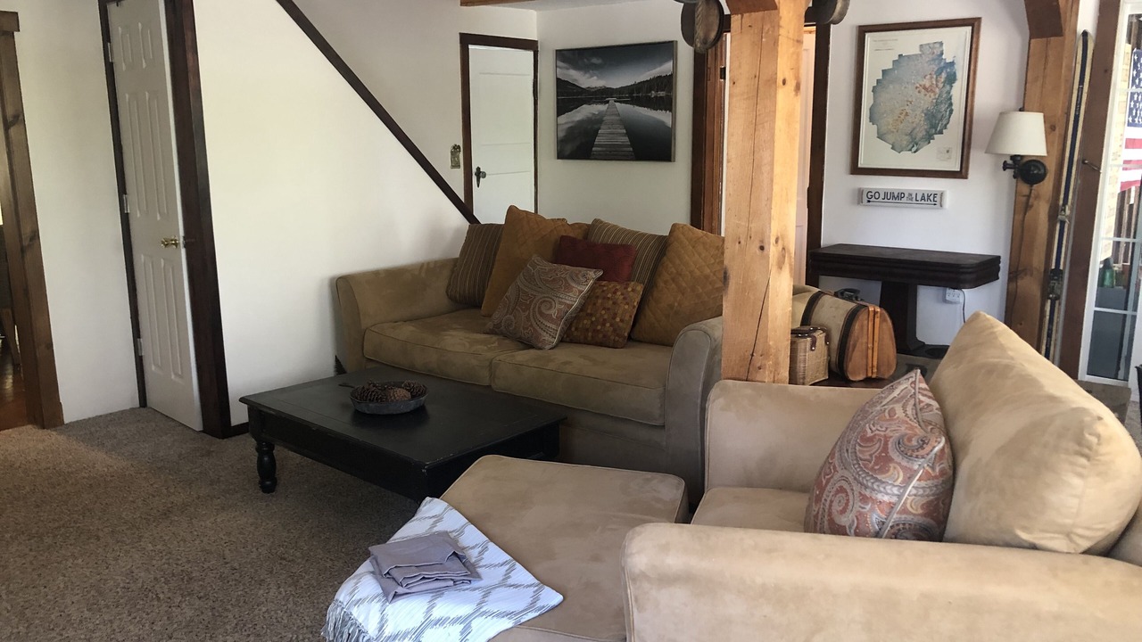 Photo of Livingroom in Day
