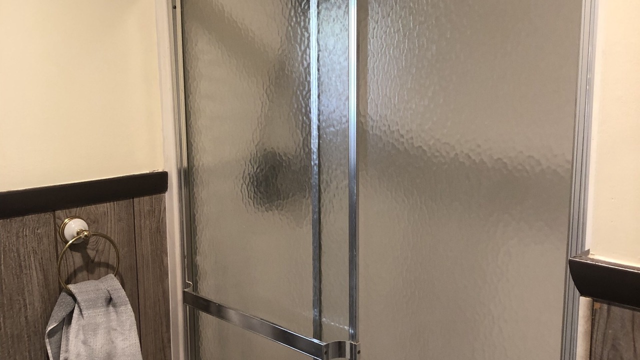 Photo of Bathroom in Day