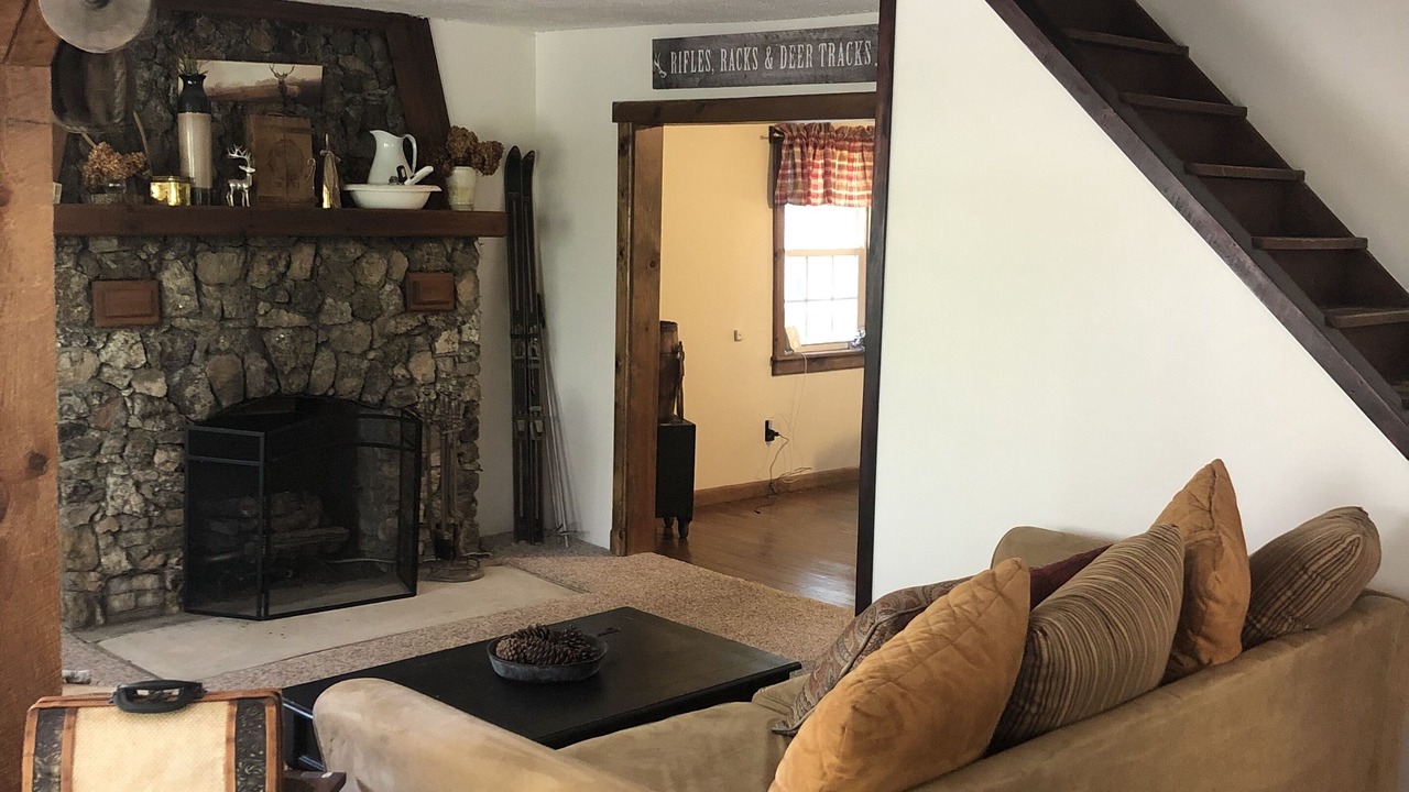 Photo of Livingroom in Day