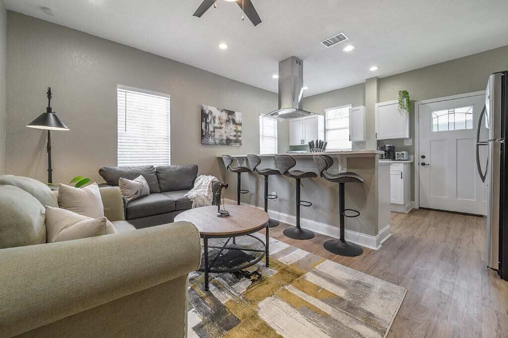 Photo of Livingroom in Tampa