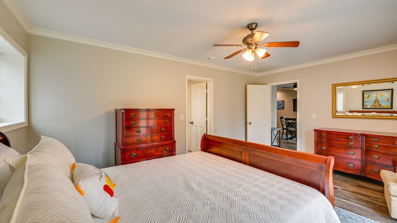 Photo of Bedroom in Berry
