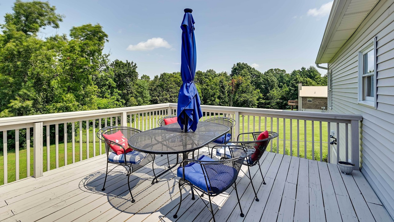 Photo of Outdoor in Berry