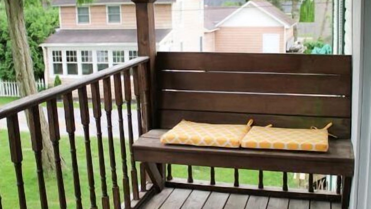 Photo of Patio Balcony in Sylvan Beach
