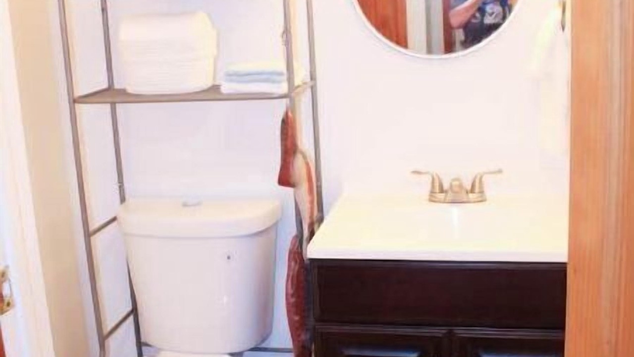 Photo of Bathroom in Sylvan Beach