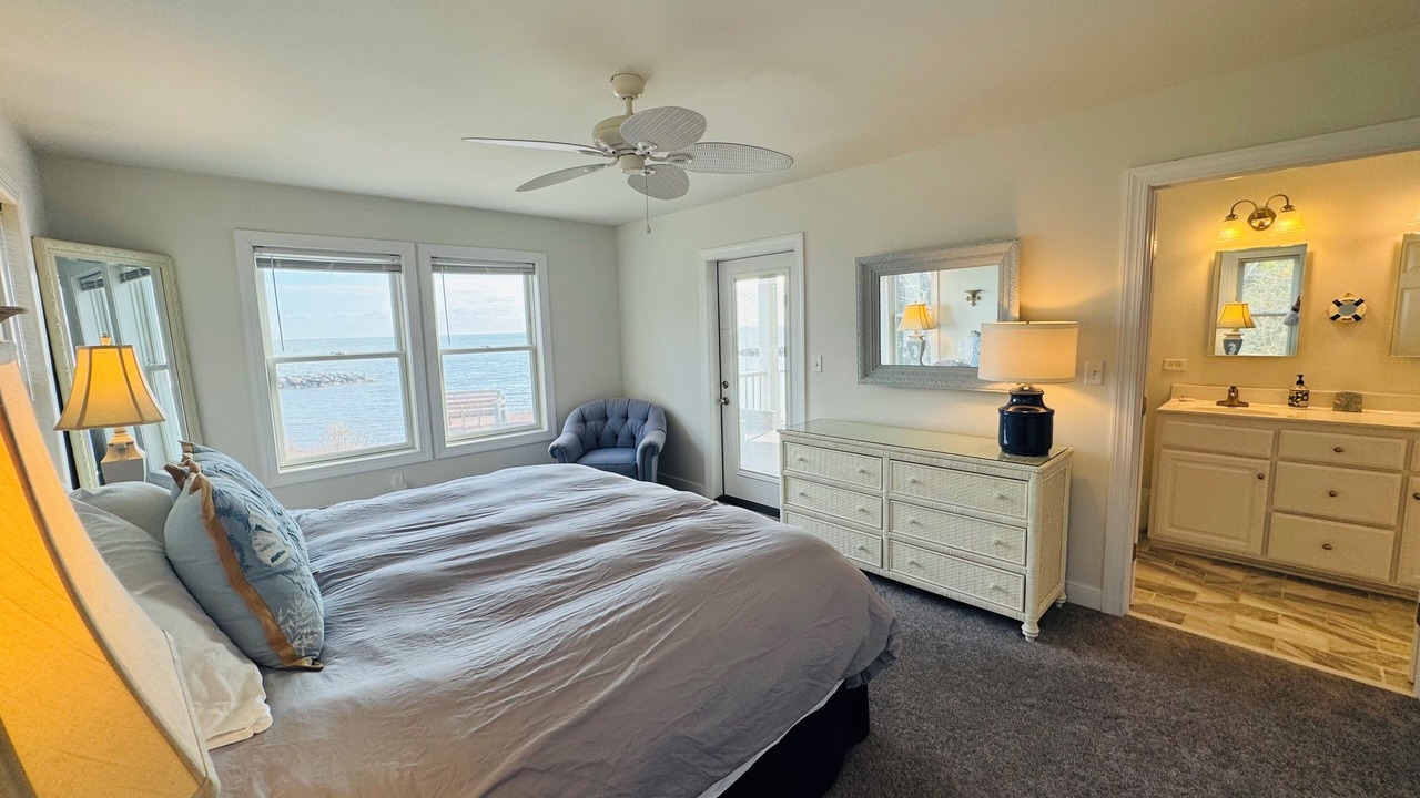 Photo of Bedroom in New Point