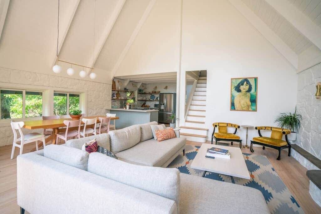 Photo of Livingroom in Red Hook