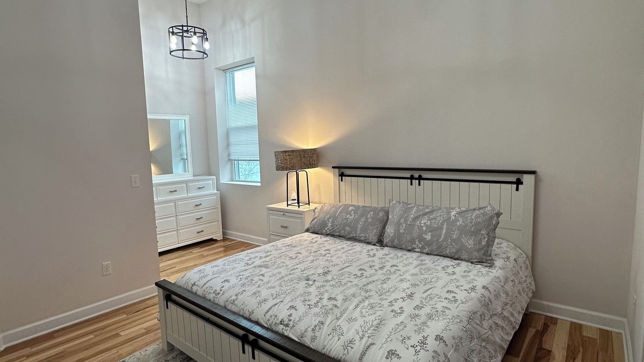 Photo of Bedroom in Fries