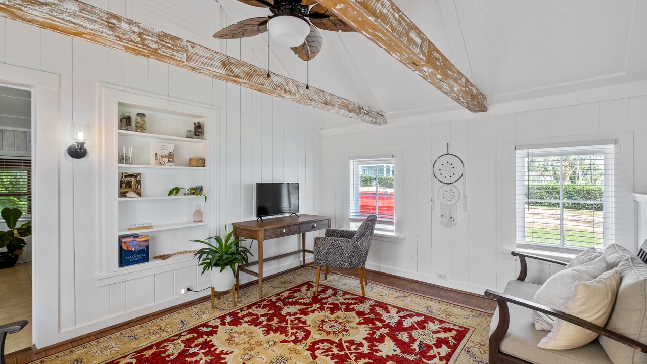Photo of Livingroom in Cocoa