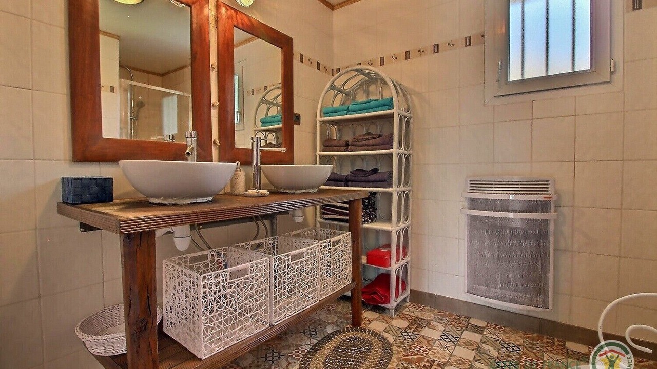 Photo of Bathroom in Kermaria-Sulard