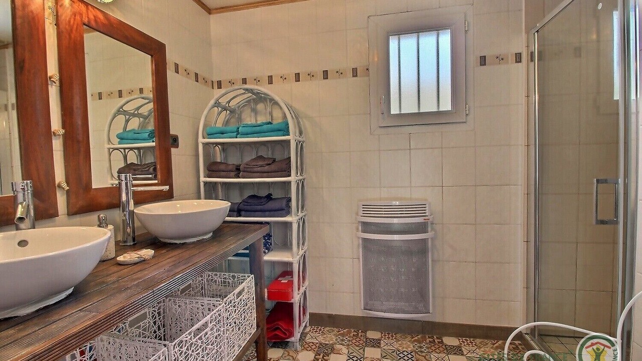 Photo of Bathroom in Kermaria-Sulard