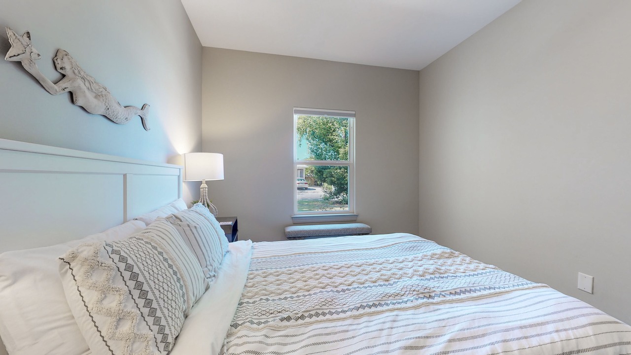 Photo of Bedroom in Riviera Beach