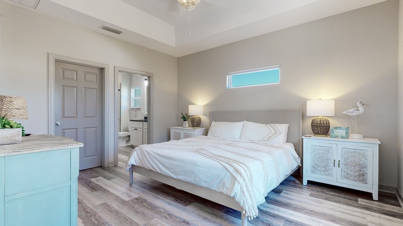 Photo of Bedroom in Riviera Beach