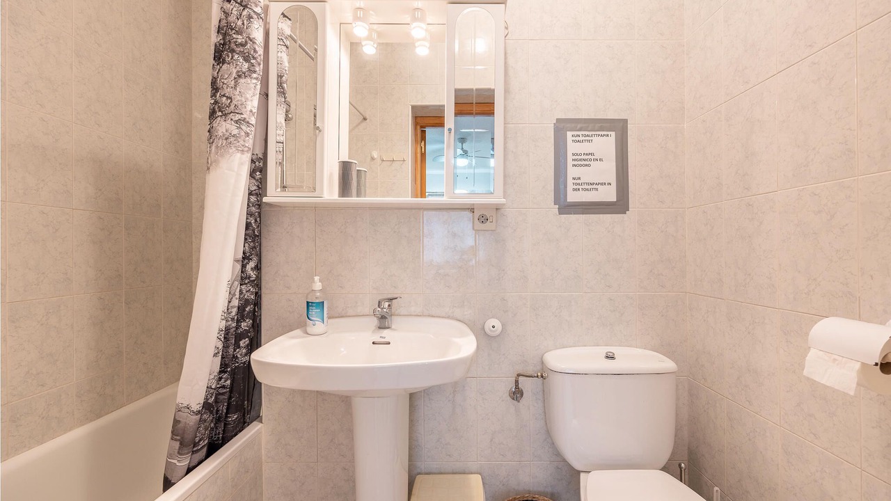 Photo of Bathroom in L'Alfas del Pi