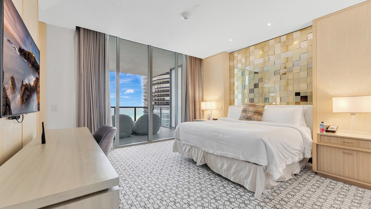Photo of Bedroom in Bal Harbour