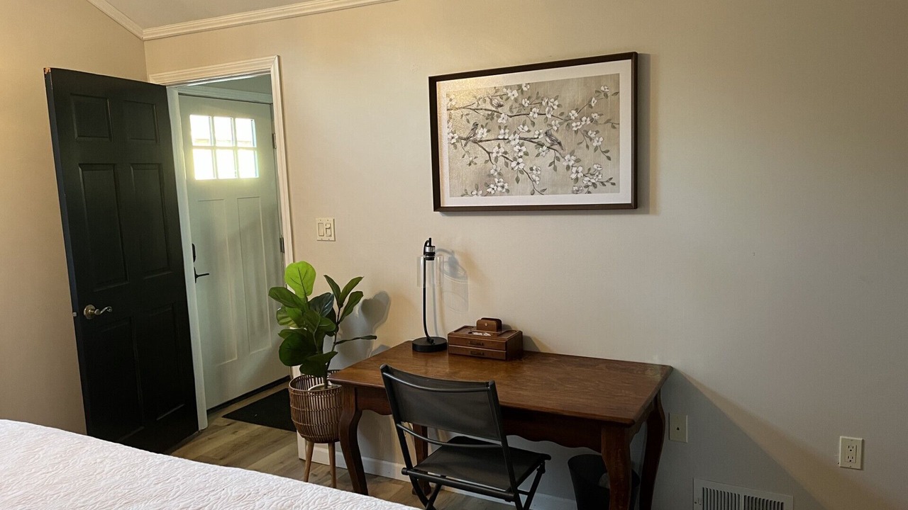 Photo of Bedroom in Cedar Lake