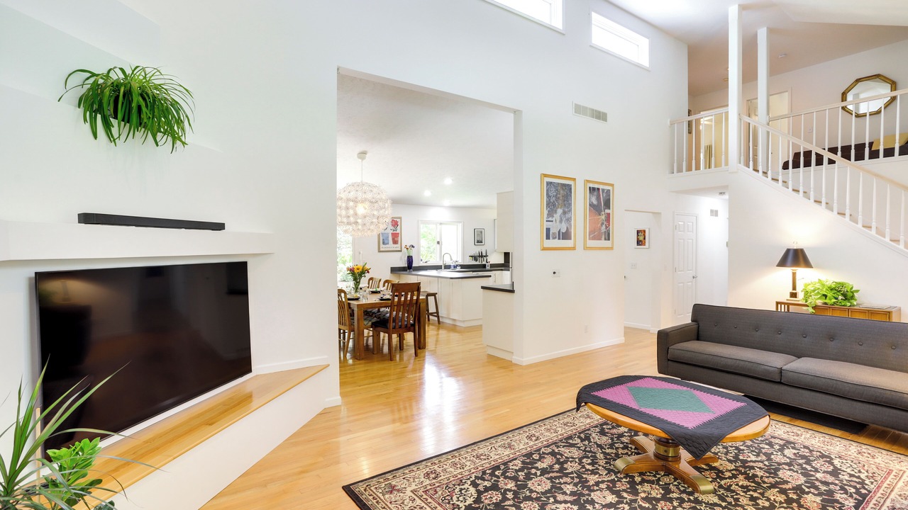 Photo of Livingroom in Granger