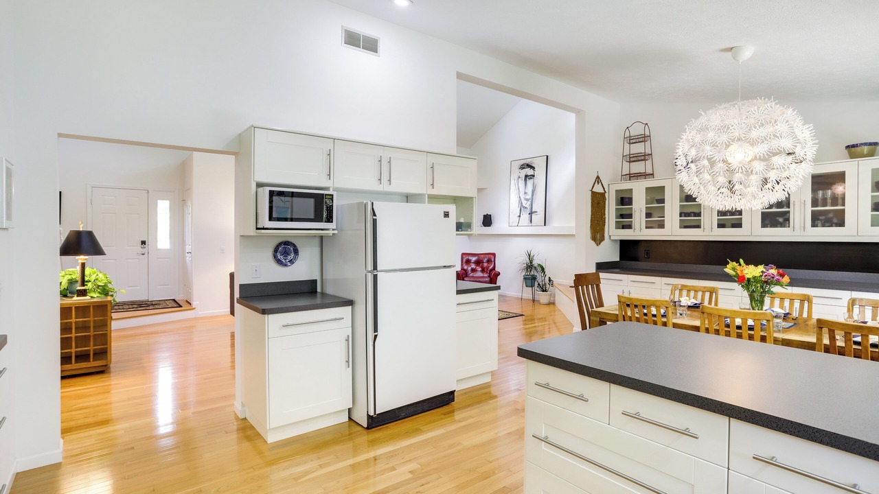 Photo of Kitchen in Granger