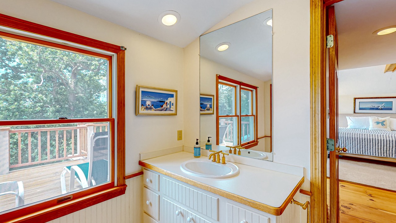 Photo of Bedroom in Yarmouth Port