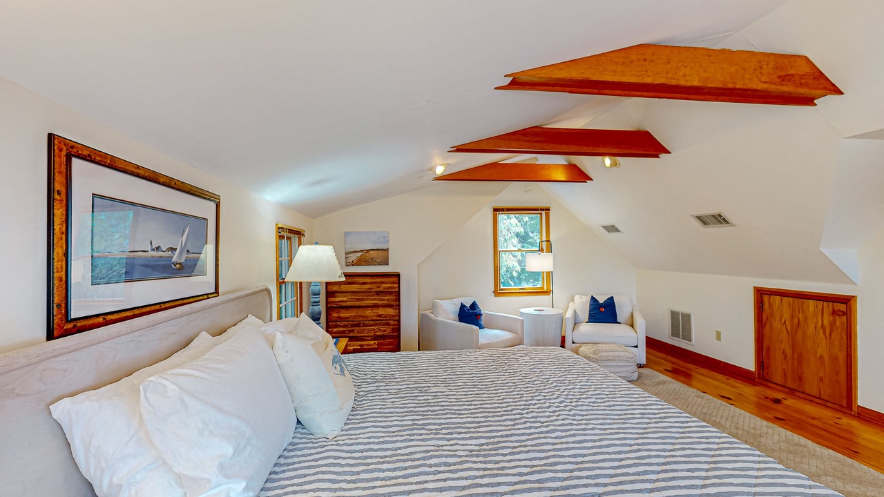 Photo of Bedroom in Yarmouth Port