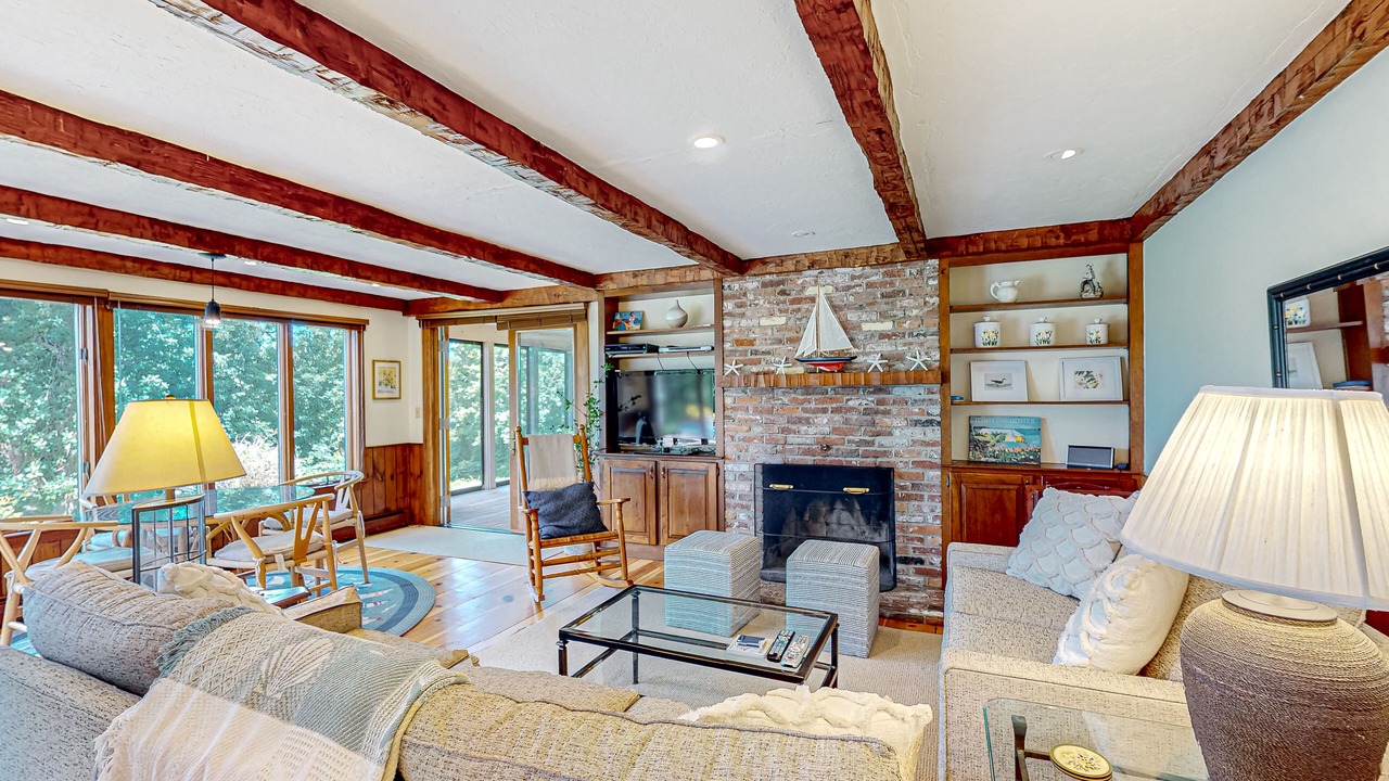 Photo of Livingroom in Yarmouth Port