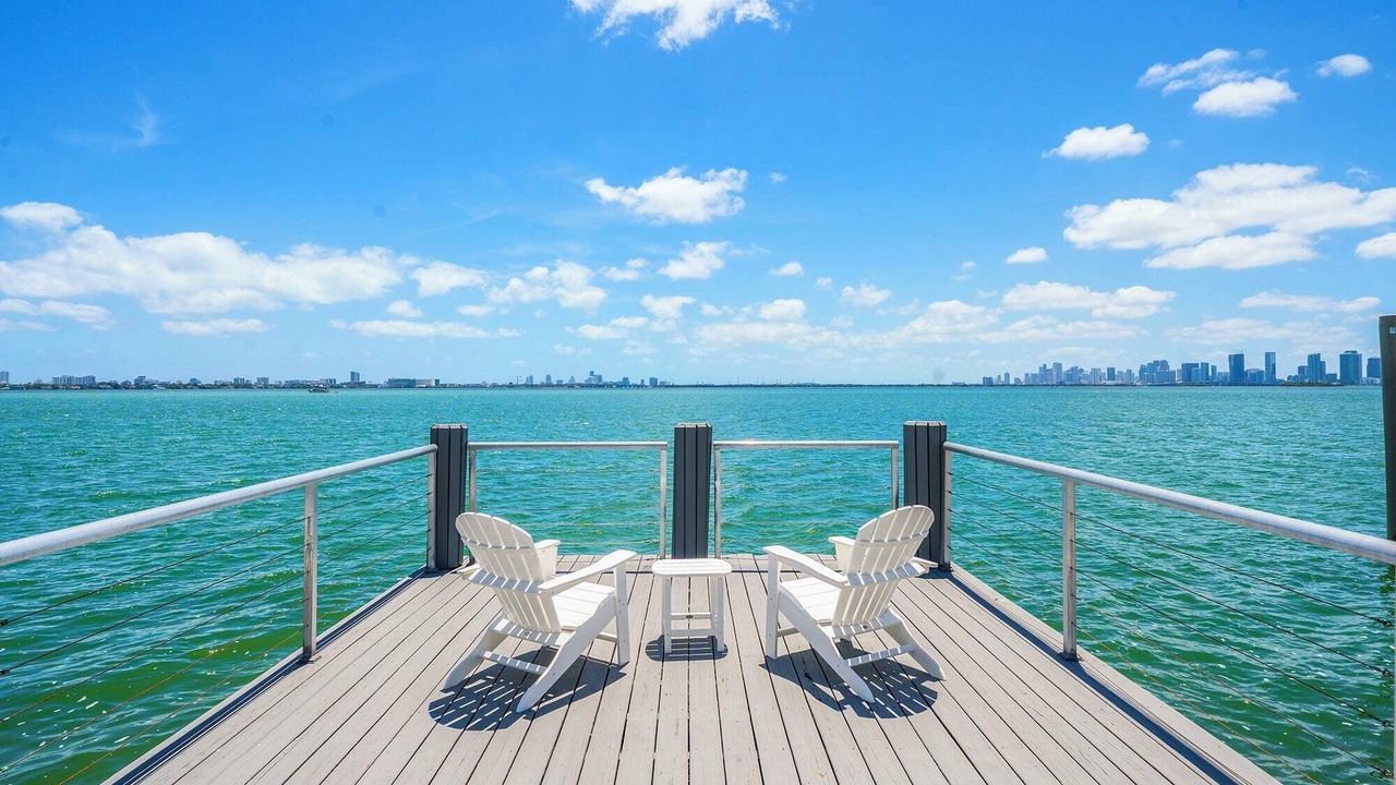 Photo of Outdoor in North Bay Village