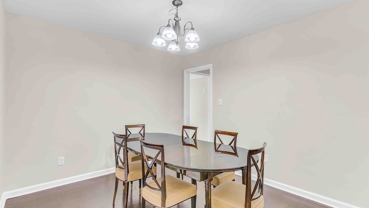 Photo of Livingroom in Salisbury