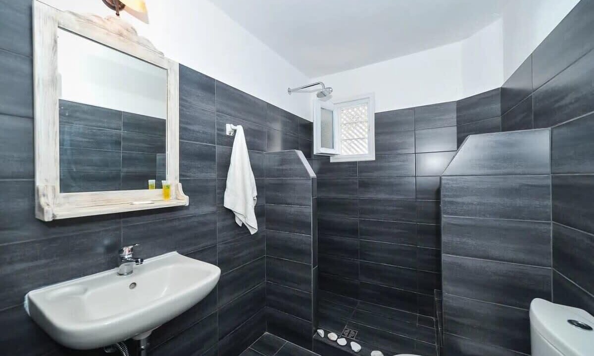 Photo of Bathroom in Finikia