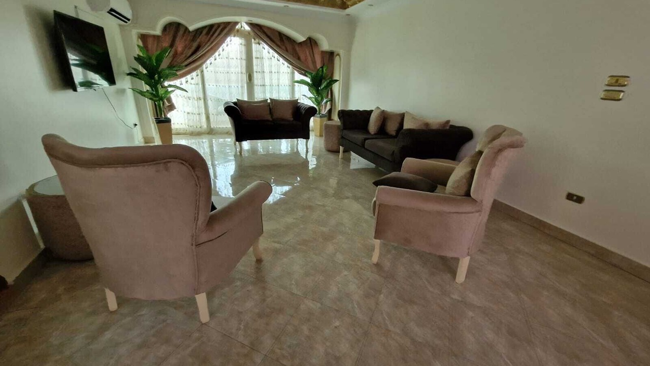 Photo of Livingroom in Pyramids Gardens