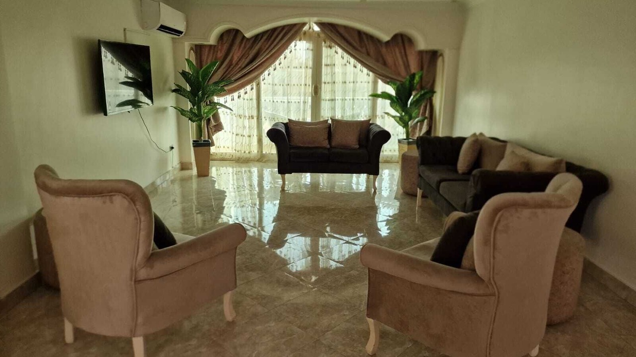 Photo of Livingroom in Pyramids Gardens