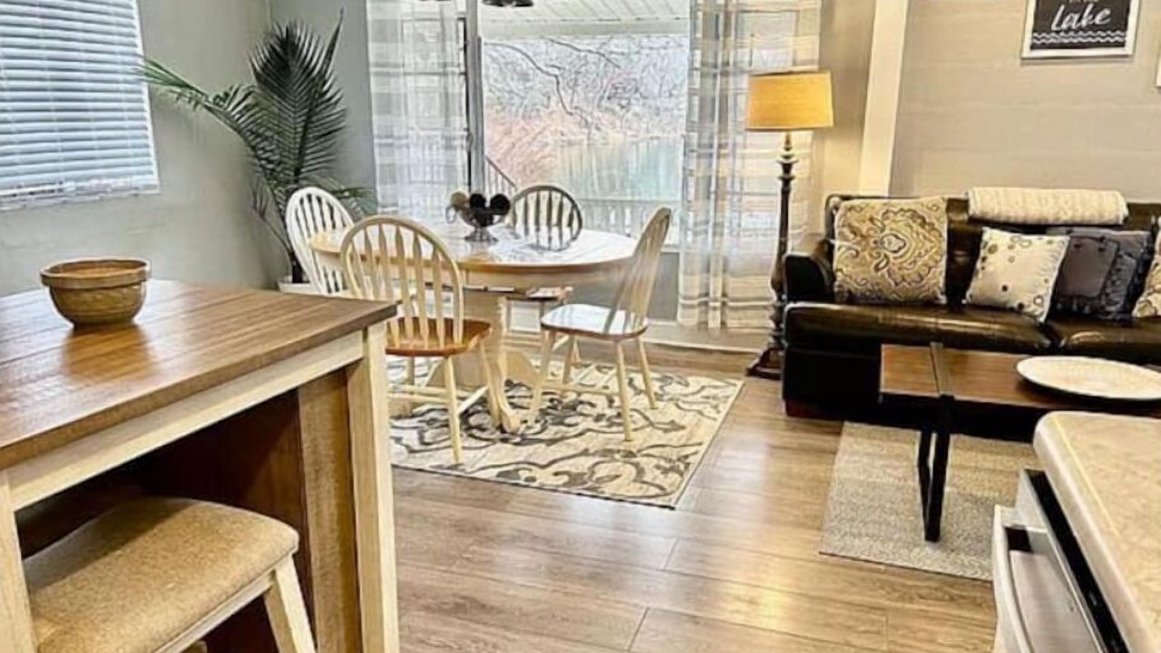 Photo of Livingroom in Syracuse