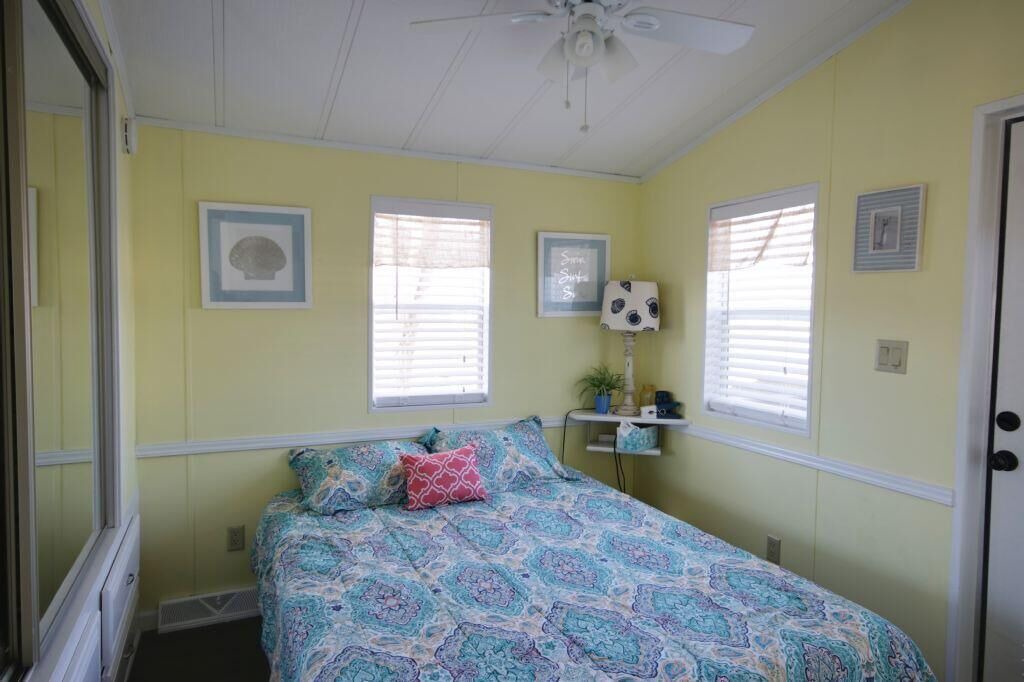 Photo of Bedroom in Assateague Pointe