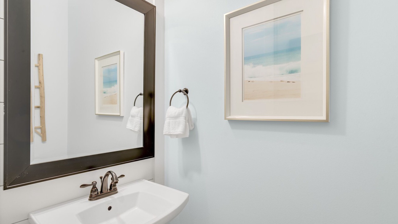 Photo of Bathroom in Greenway Park