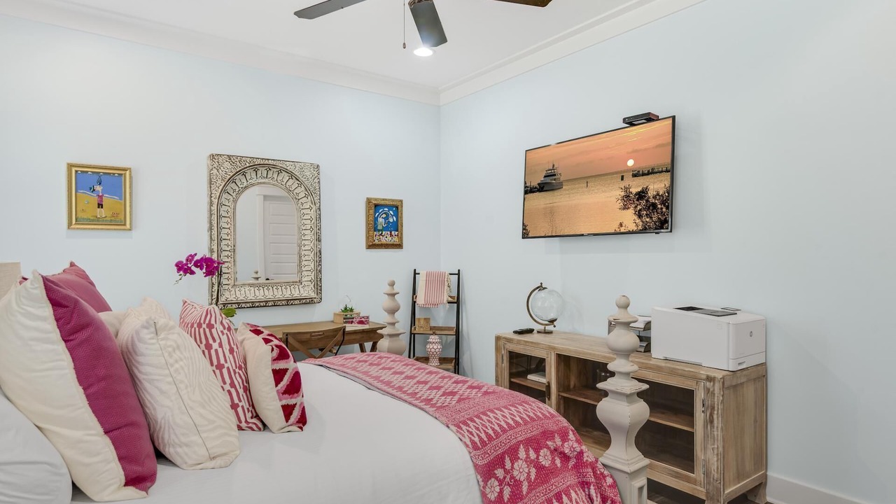 Photo of Bedroom in Greenway Park